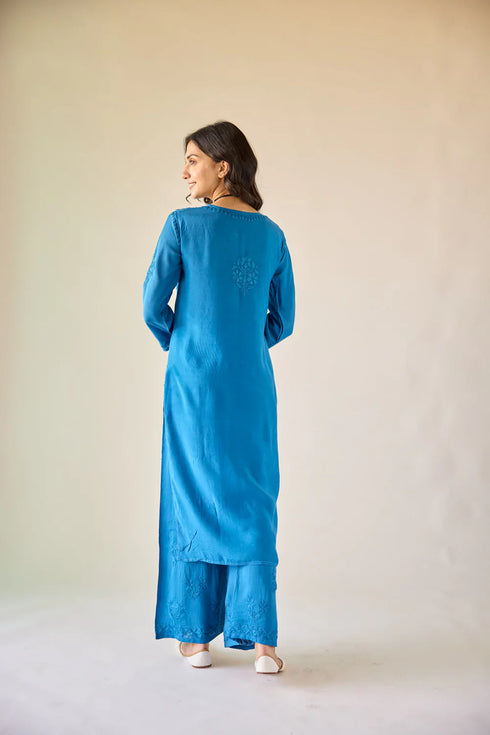 Hand Embroidered chikankari set